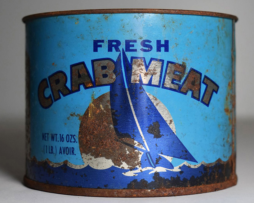 An antique can of crab meat from Bellevue.